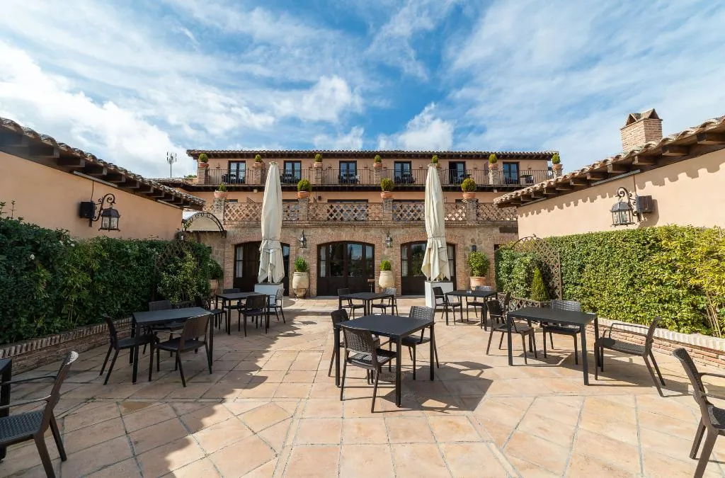 Restaurant, Hotel Cigarral De Caravantes, Madrid