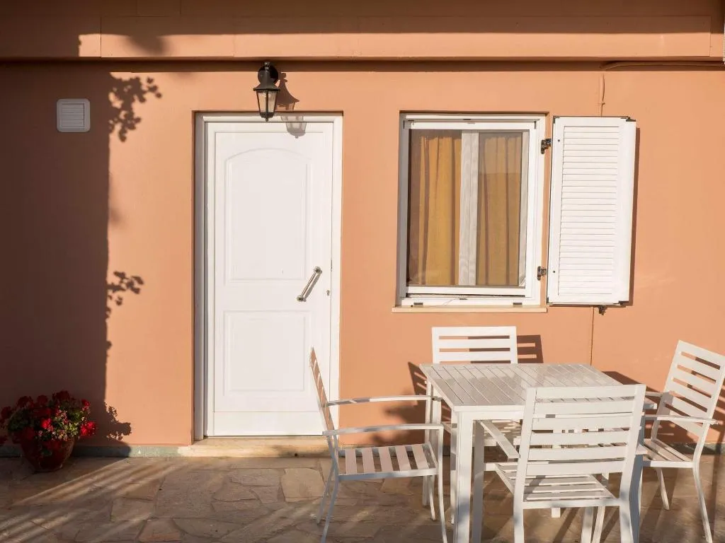 Lobby, Petritos Rooms And Studios, Crete