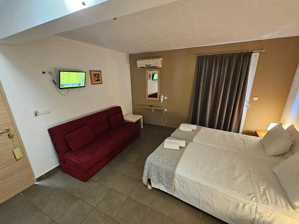 STUDIO CAPACITY 3 Room, Elounda Sunrise Apartments, Crete