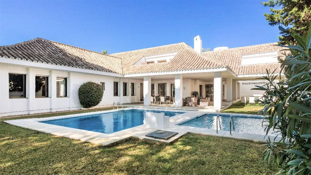 VILLA STANDARD Room, Villa Marina Puerto Banus, Costa Del Sol