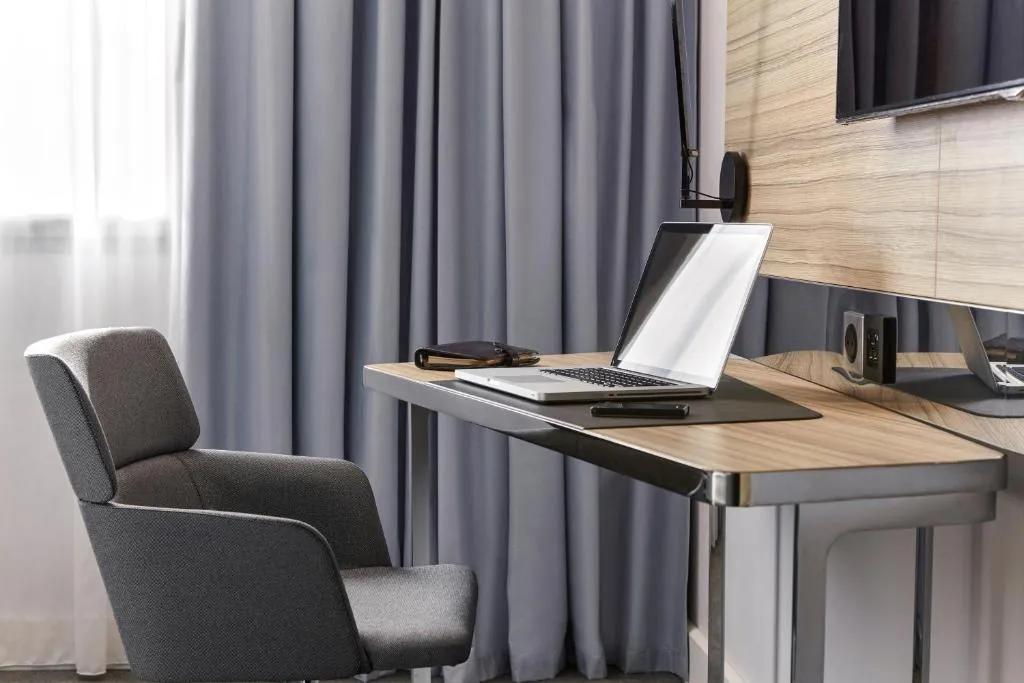DOUBLE CITY VIEW Room, Novotel Sharjah Expo Centre, Dubai