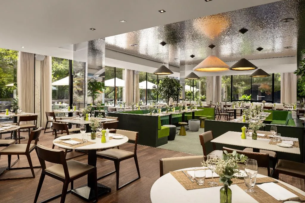 Restaurant, Hilton Barcelona, Barcelona
