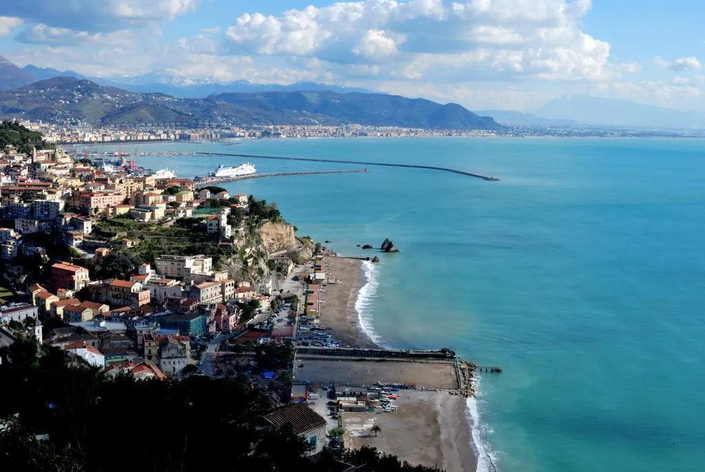 General view, La Isla Resort, Naples