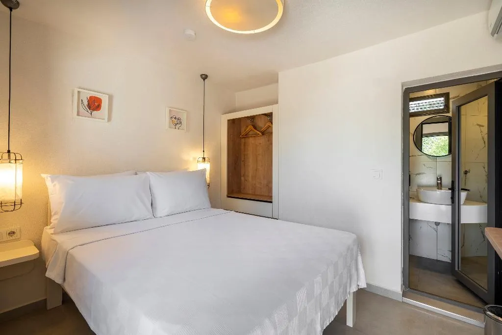 DOUBLE STANDARD Room, Daphnis Hotel, Bodrum