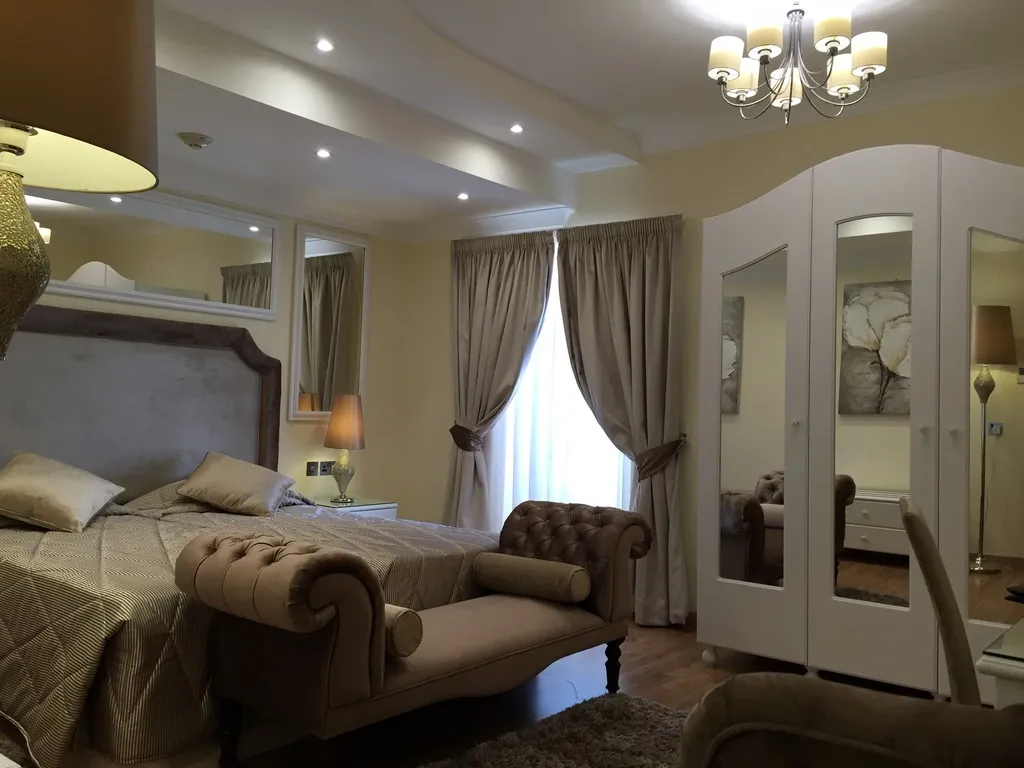 Room, Osborne Hotel, Malta