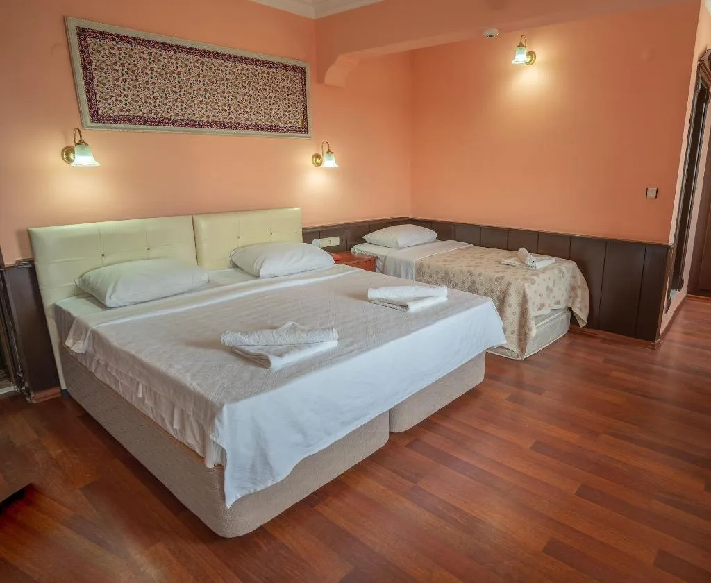 Room, Ephesus Centrum, Izmir