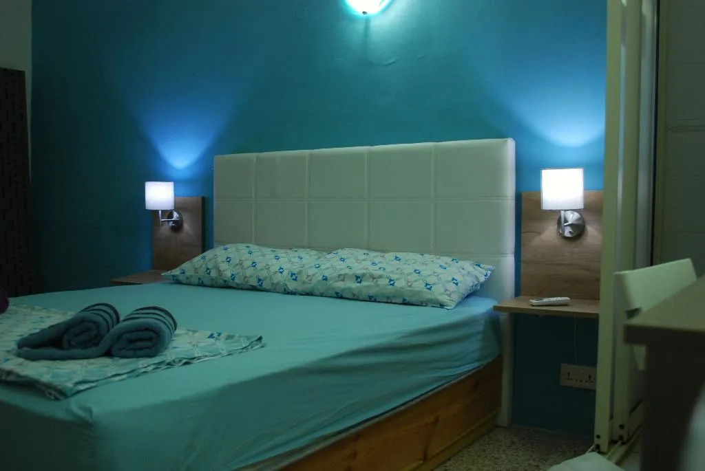 DOUBLE COMFORT Room, Tarona Guesthouse, Malta