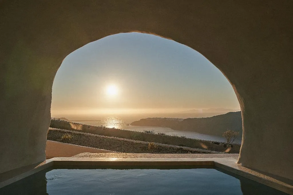 SUITE STANDARD Room, Divine Cave Experience, Santorini