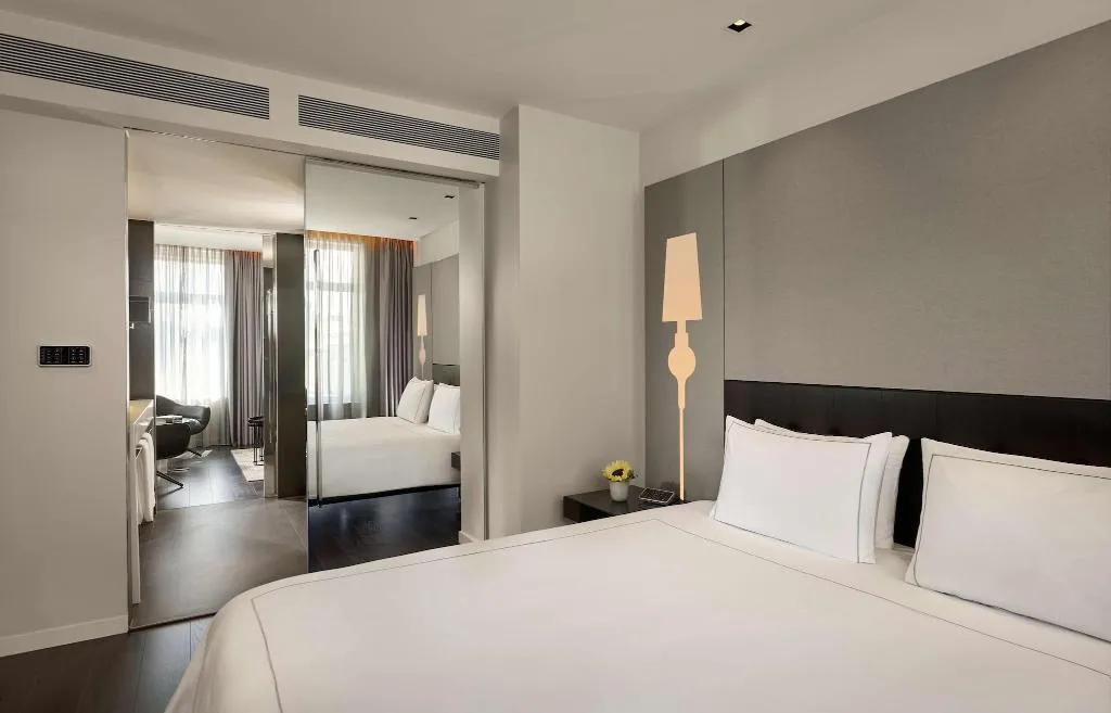 Room, Park Plaza Victoria Amsterdam, Amsterdam
