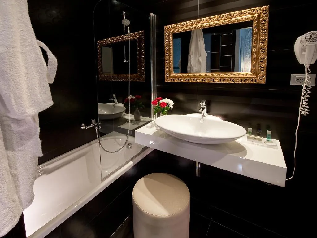 Room, c-hotels Fiume, Rome