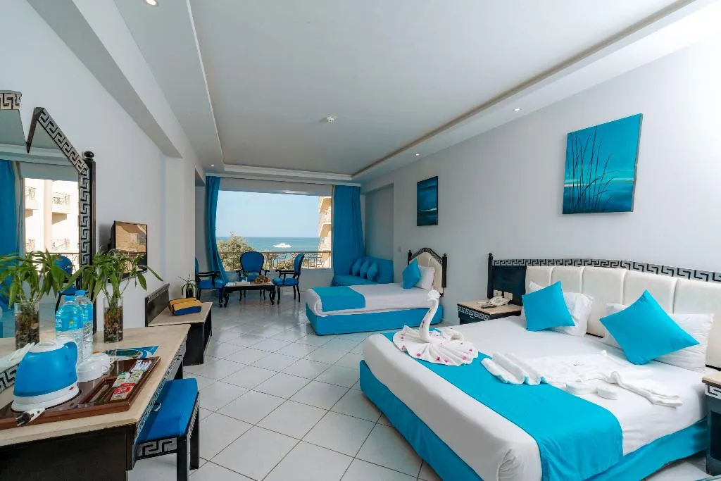 FAMILY ROOM STANDARD Room, King Tut Aqua Beach Resort, Red Sea Riviera