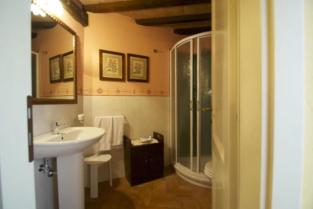 Room, Albergo Torre Sangiovanni, Perugia