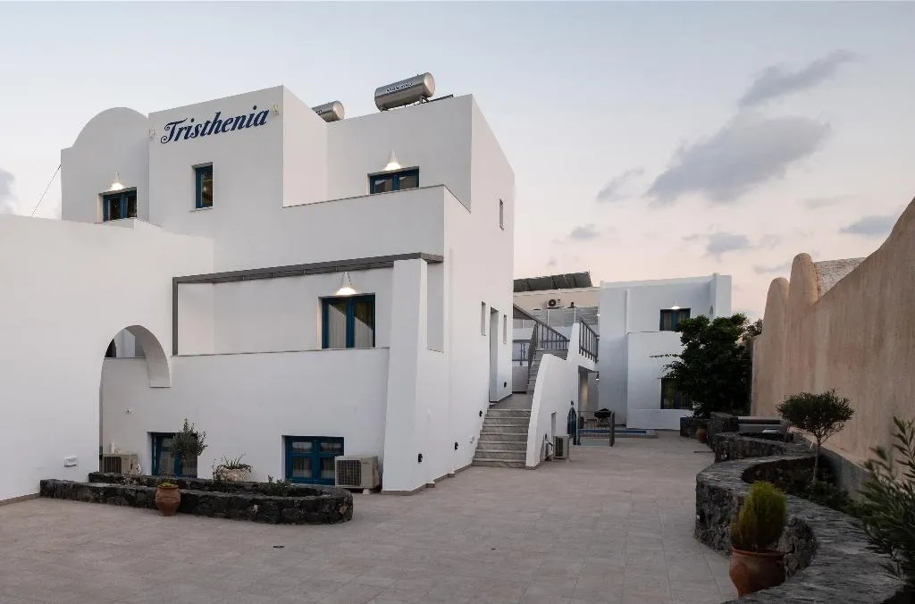 DOUBLE SUPERIOR Room, Tristhenia Hotel, Santorini
