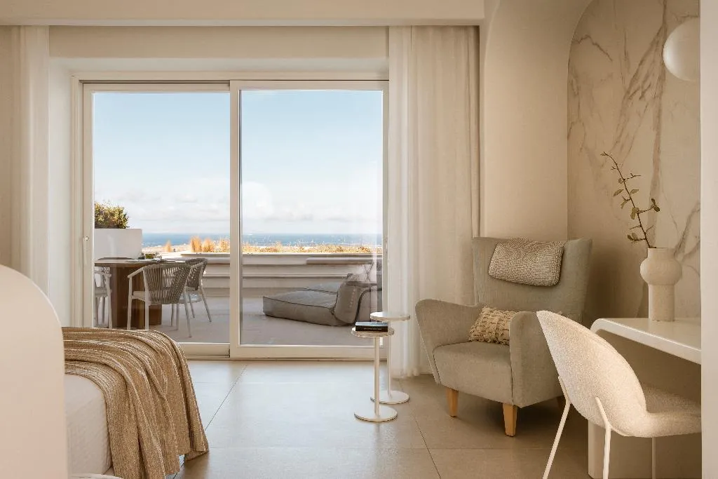 SUITE SEA VIEW WITH PRIVATE POOL Room, Lovia Mykonos, Mykonos