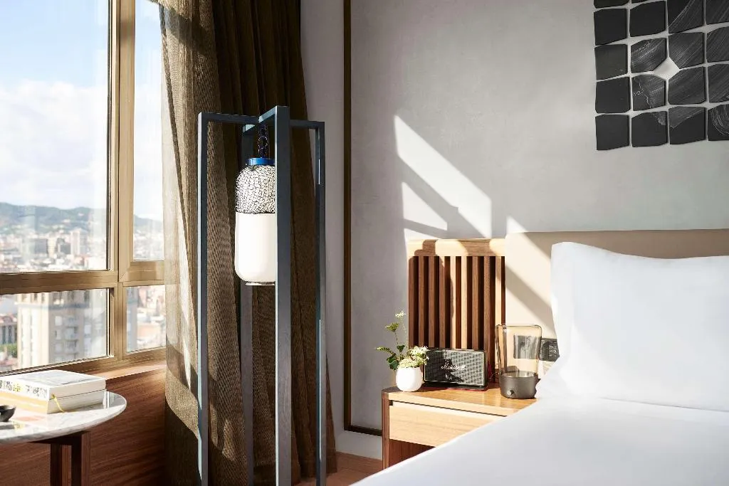 JUNIOR SUITE STANDARD Room, Nobu Barcelona, Barcelona