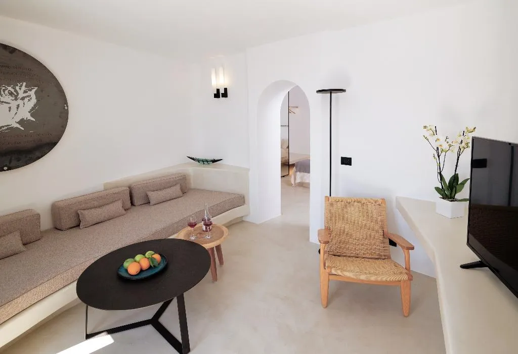 SUITE SEA VIEW Room, IKIES Santorini, Santorini