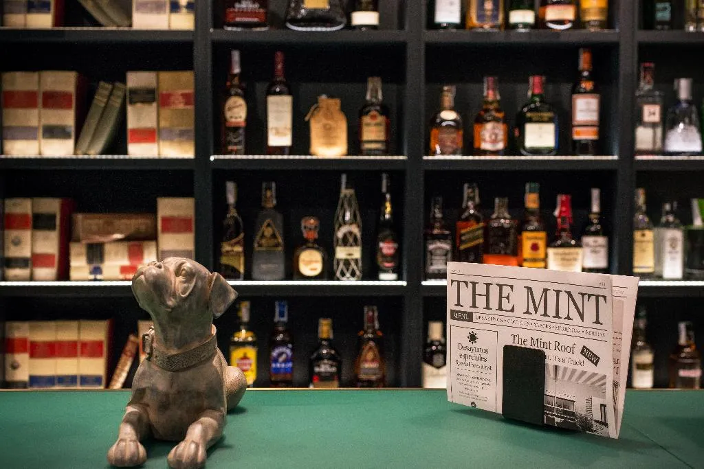 Bar, Vincci The Mint, Madrid