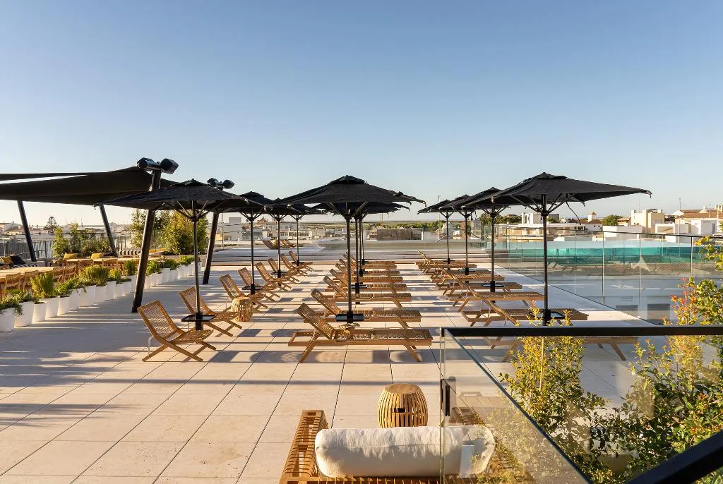 Pool, 3Hb Faro, Algarve