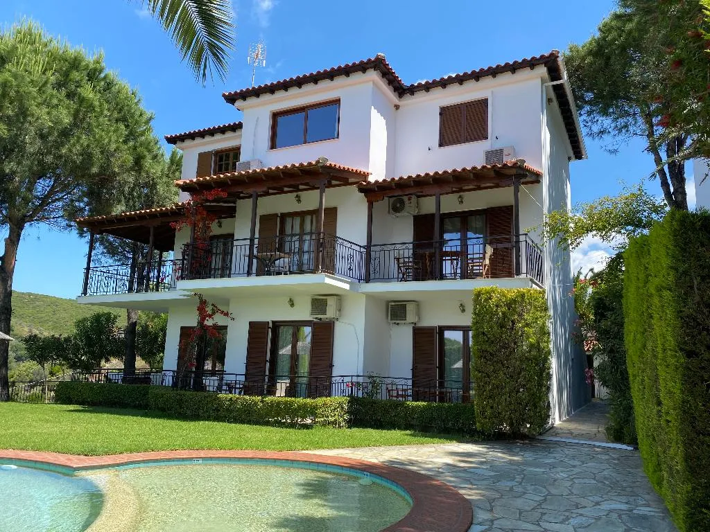 General view, Villa Xanthippi, Skiathos