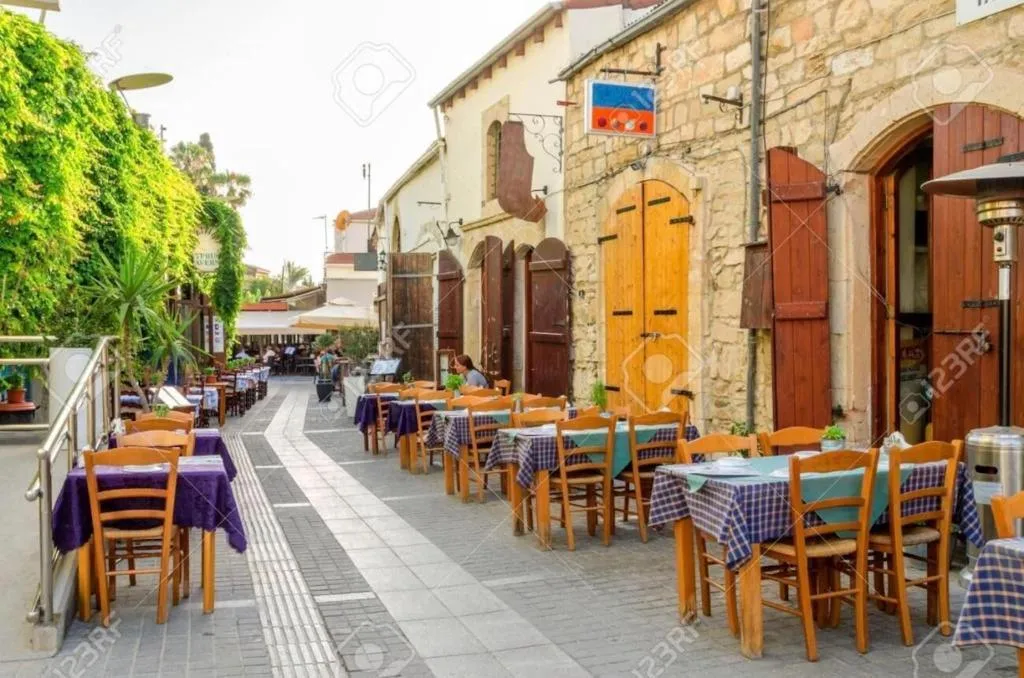 Restaurant, Alinea Suites Limassol Center, Cyprus