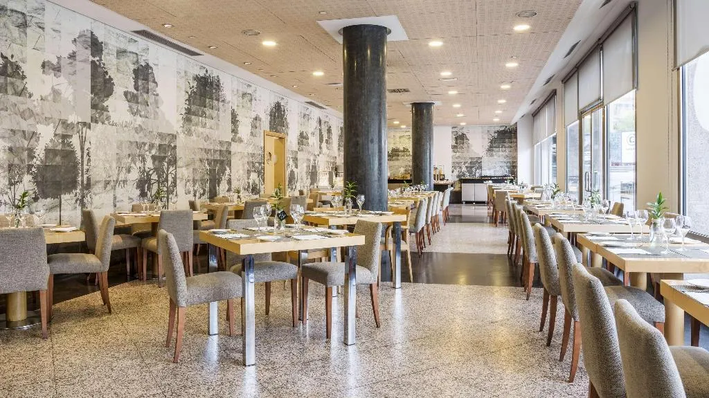 Restaurant, Ilunion Alcala Norte, Madrid