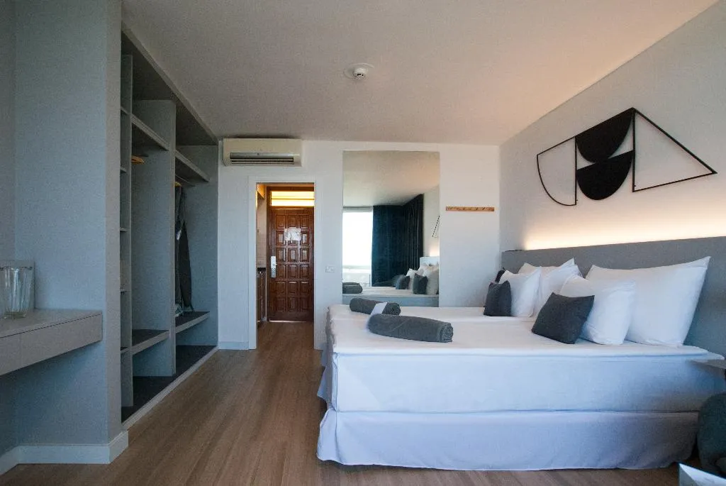 JUNIOR SUITE POOL VIEW Room, Coral Suites & Spa, Tenerife