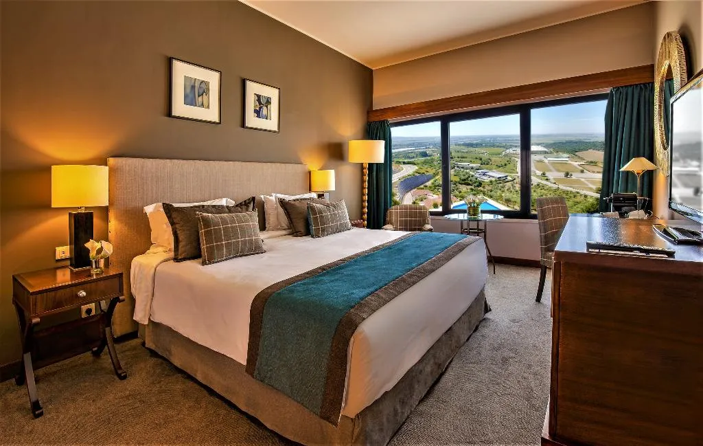 DOUBLE PREMIUM WITH VIEWS Room, Verdi Santarem, Lisbon