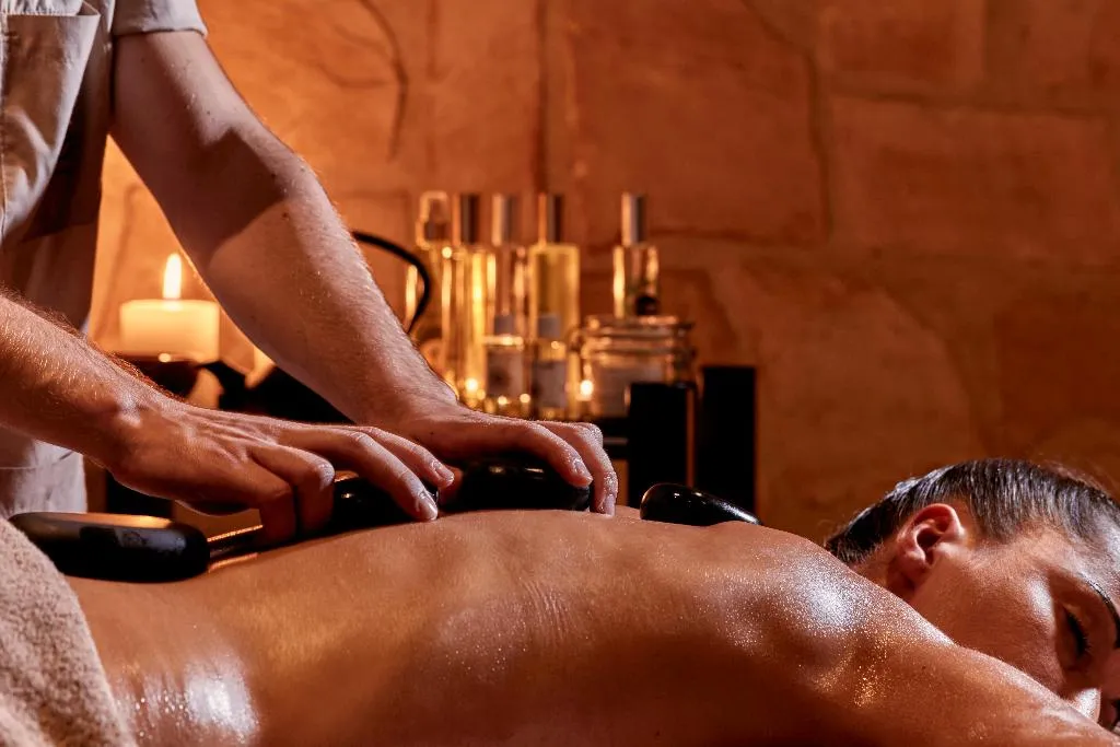 Sports and Entertainment, Kouros Hotel & Suites, Mykonos
