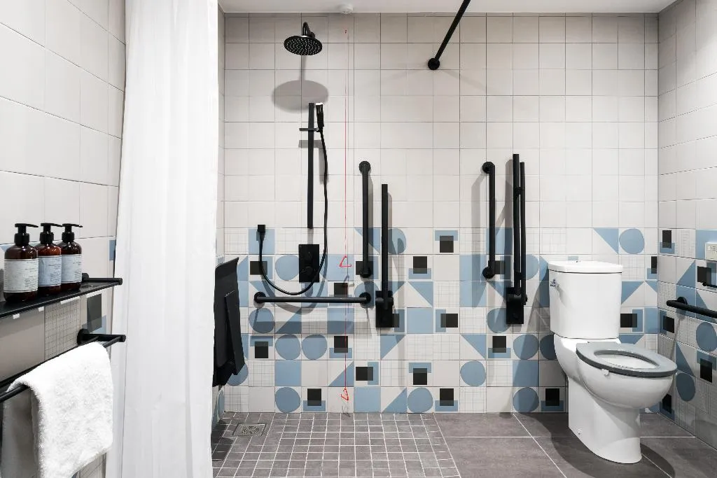 STUDIO Accessible Room, Zanzibar Locke, Ha'Penny Bridge, Dublin