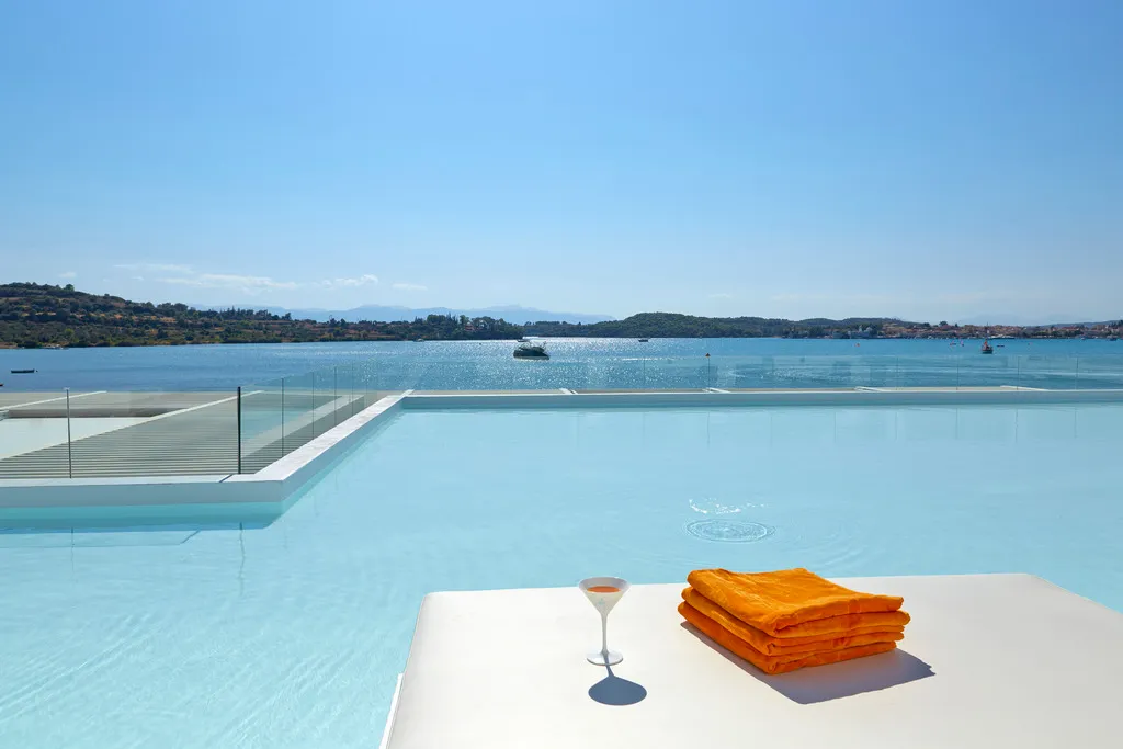 Room, Nikki Beach Resort & Spa Porto Heli, Athens