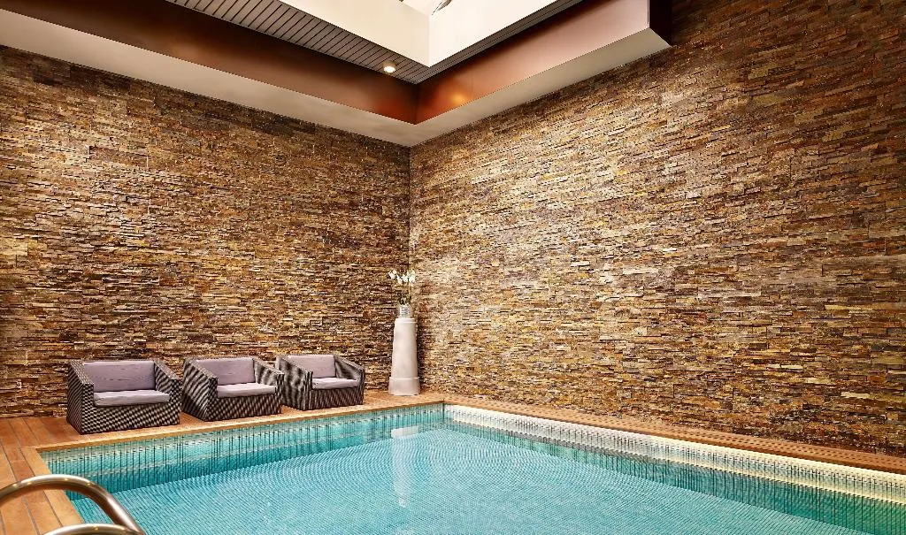 Sports and Entertainment, Park Plaza Victoria Amsterdam, Amsterdam