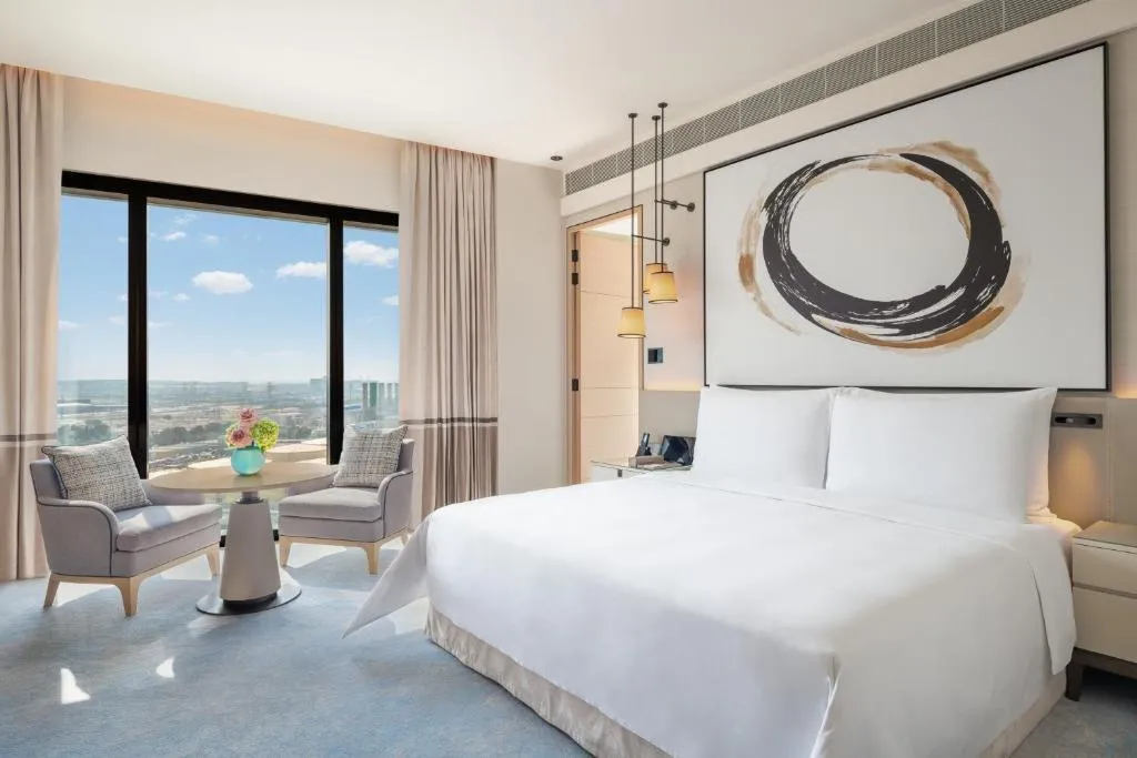 SINGLE DELUXE MARINA VIEW Room, Address Beach Resort, Dubai