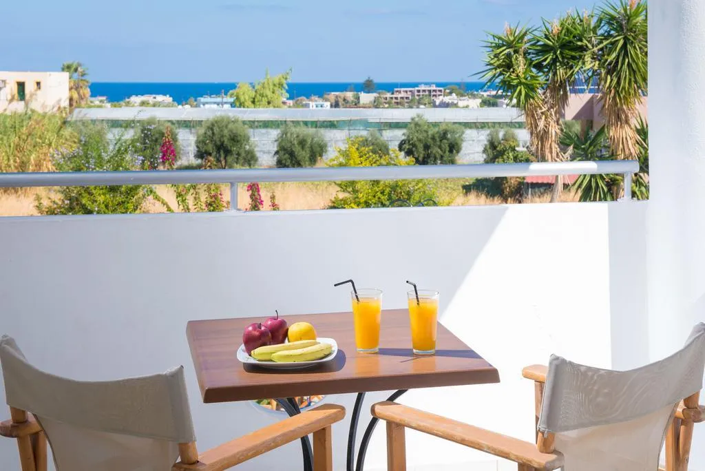 TRIPLE STANDARD Room, Summer Dreams Malia, Crete