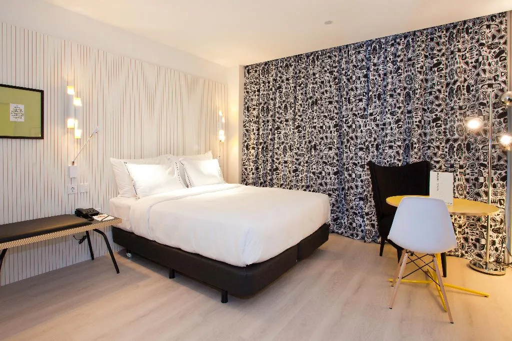 Room CONNECTING ROOM Room, Vincci Bit Hotel, Barcelona