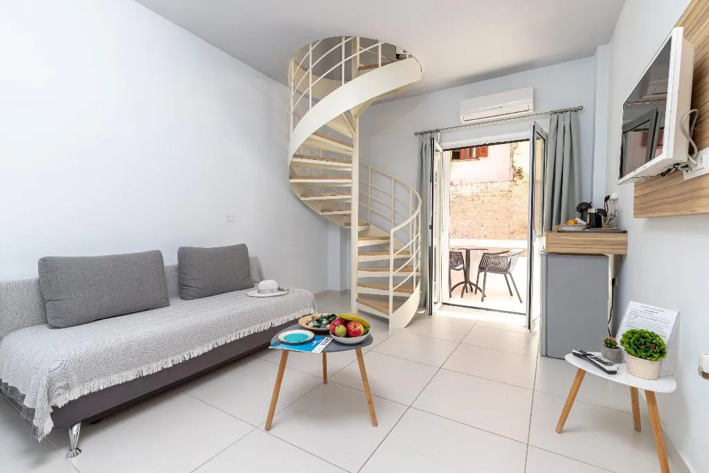 TRIPLE SUPERIOR WITH BALCONY Room, Notus, Crete