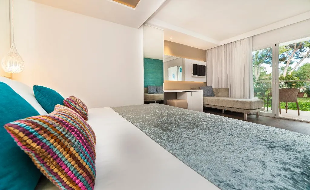 FAMILY ROOM STANDARD Room, Insotel Tarida Beach Resort & SPA, Ibiza