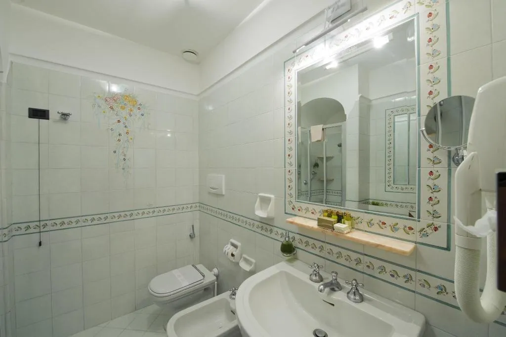 DOUBLE CLASSIC SEA VIEW Room, Tramonto D'oro, Naples