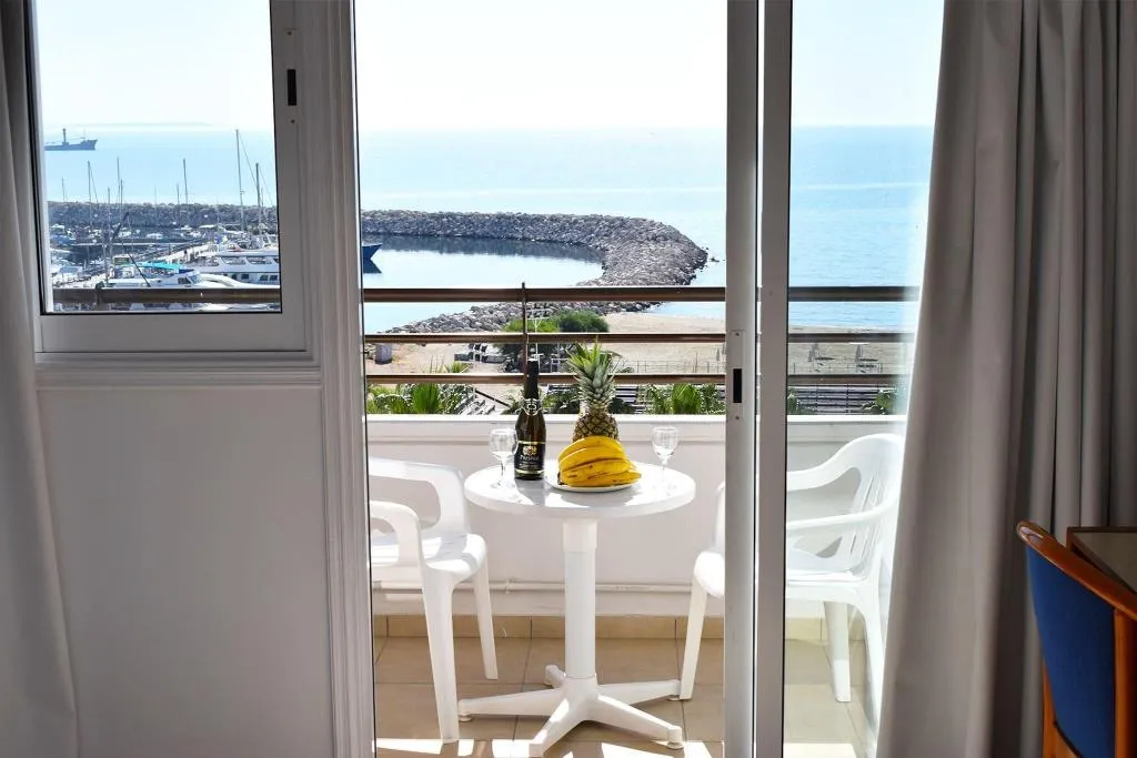 APARTMENT SEA VIEW TWO BEDROOMS Room, Sun Hall Beach Hotel Apts, Cyprus