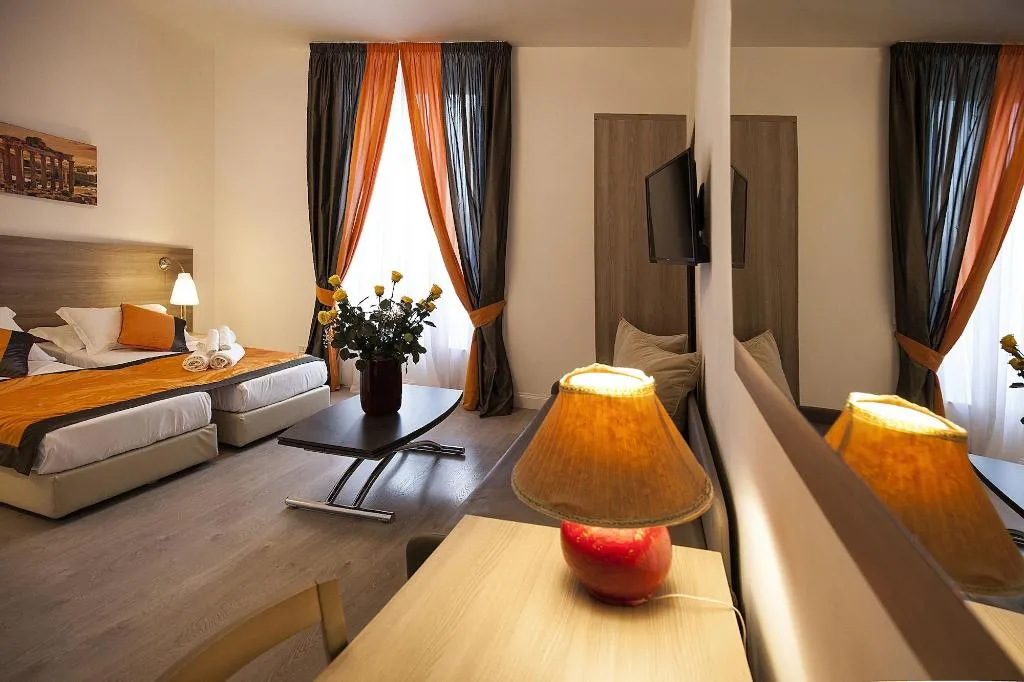 Room, Roman Holidays Cuore Dell Impero, Naples