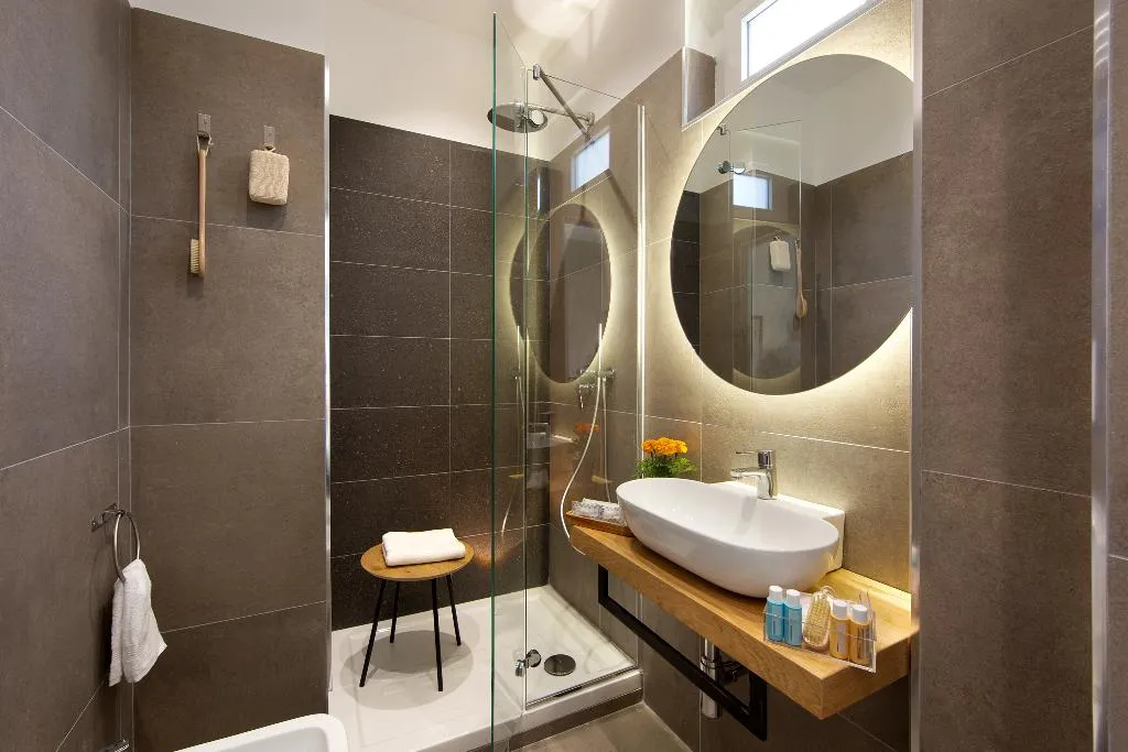DOUBLE STANDARD Room, Mare Fuori Rooms, Naples