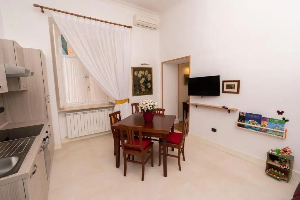 Room, Moon Luxury Rooms & Apartments, Naples