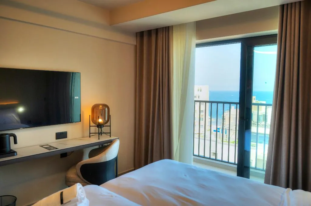 Double or Twin PARTIAL SEA VIEW Room, Aste Hotel, Malta