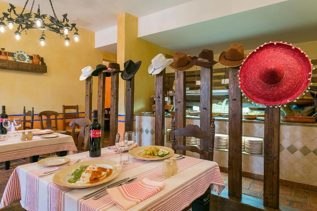 Restaurant, Grand Palladium White Island Resort & Spa, Ibiza