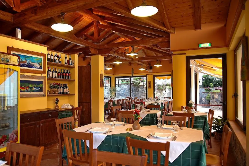 Restaurant, Borgo San Francesco, Catania