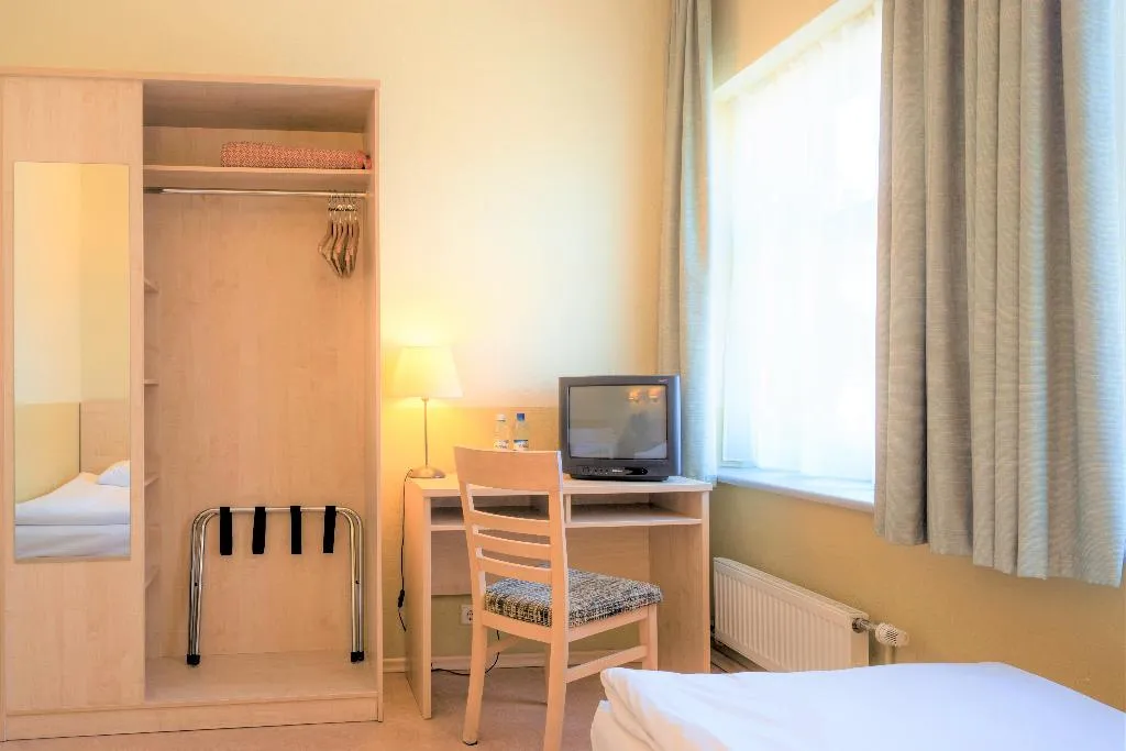 DOUBLE SINGLE USE STANDARD Room, Rija Domus Hotel, Riga