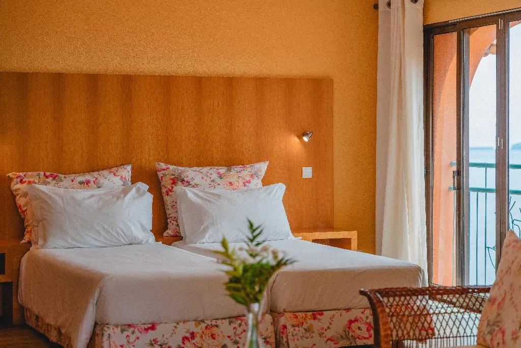 STUDIO SIDE SEA VIEW Room, Quinta Splendida Wellness and Botanical Garden, Madeira