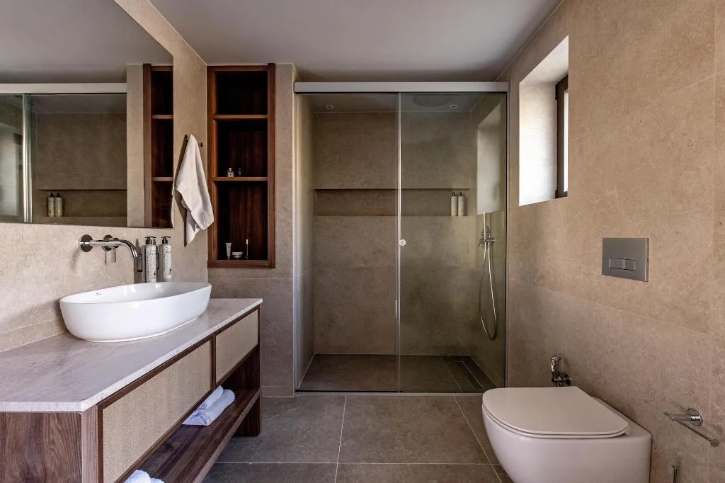 Room, Elios Hill - Sun Kissed Happiness, Crete