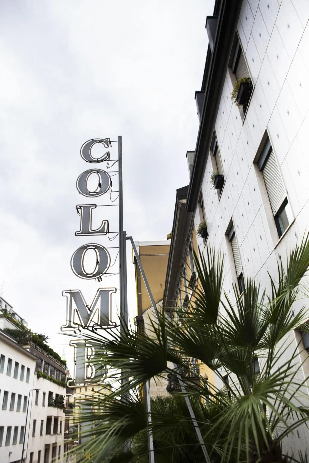 General view, Colombia, Milan