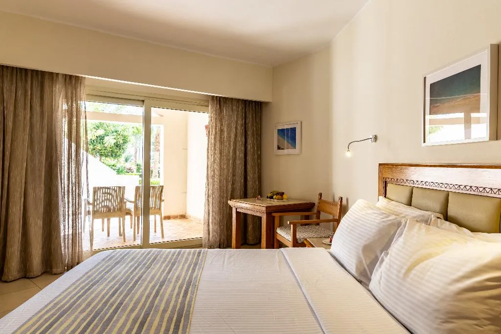 FAMILY ROOM STANDARD Room, Fort Arabesque Resort, Spa and Villas, Red Sea Riviera