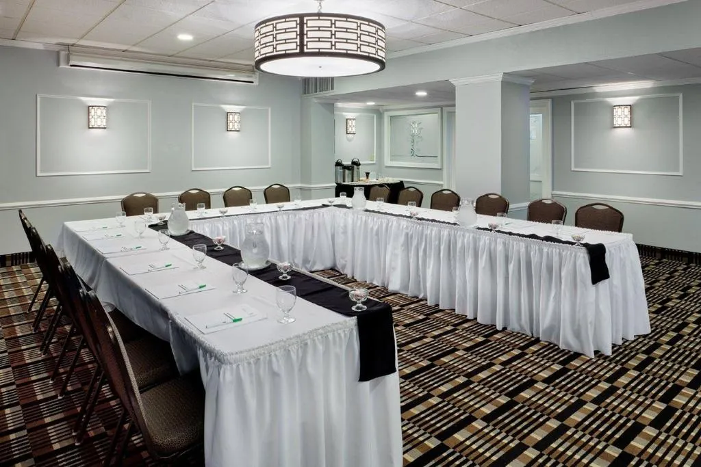 Conferences, Mitchell Executive Hotels-Fort Lee, New York